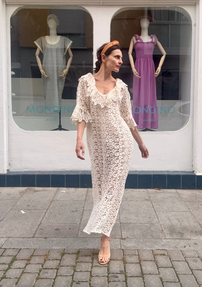 ECRU GUIPURE KAFTAN