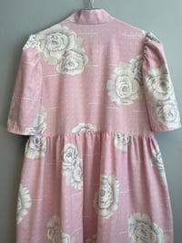 Image 9 of Ella dress in pink with roses (xl)