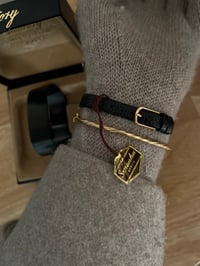 Image 4 of RARE Vintage Genuine Leather Round Dial Watch - New in Box with Tag 🏷️ 