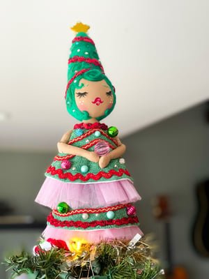 Image of RESERVED FOR JENNIFER ART DOLL TREE TOPPER RETRO