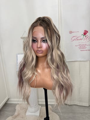 Image of Chalk highlights luxury (ready to ship)