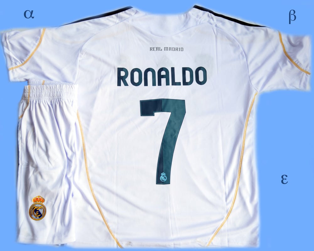 ronaldo soccer outfit