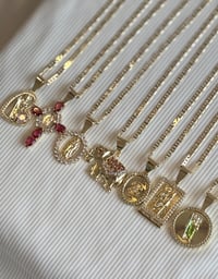 Image 2 of Religious Necklace Sets for Men/Women San Judas, Saint Mary, Elephant (Electroplated)