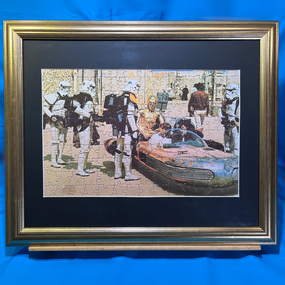 Star Wars - “Entering the City”, 150-piece Jigsaw by Waddingtons, 1977.