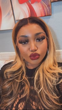 Image 2 of 22” Hd frontal unit (Natural/Honey blonde)