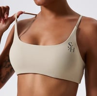 Image 1 of Sienna Crop - Oat