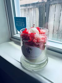 Image 2 of Strawberry Cheesecake Candle