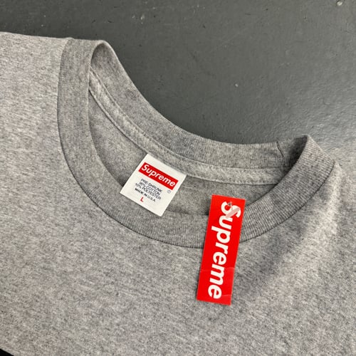 Image of BNWT Supreme x Futura box logo T-shirt, size large