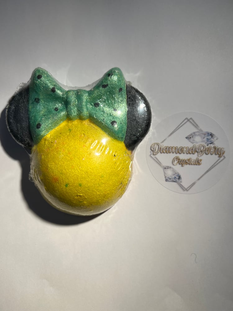 Image of Mrs Mouse bath bomb 