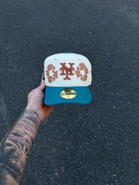 Image 2 of MULTI TONE TEAL VISOR NEW YORK METS CUSTOM FITTED CAP