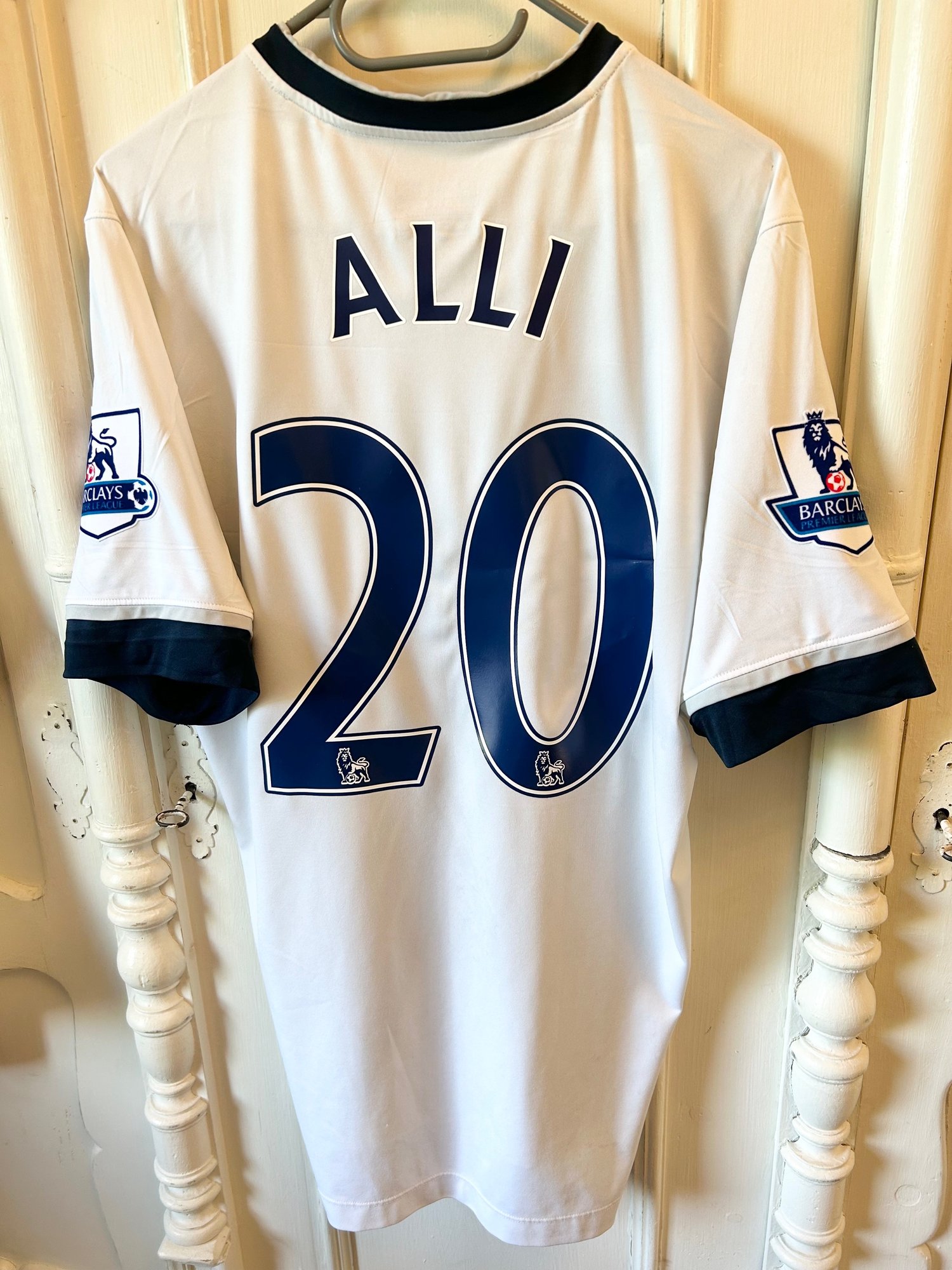 Image of Tottenham Hotspur “ALLI 20” 2015/16 Home Shirt + PL patches (M)