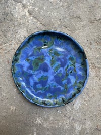 Image 1 of Plato Llano Pequeño Mariposa 