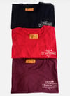 É Soul Cultura Una Dos 2 Falling down the cracks of sofa print T Shirt