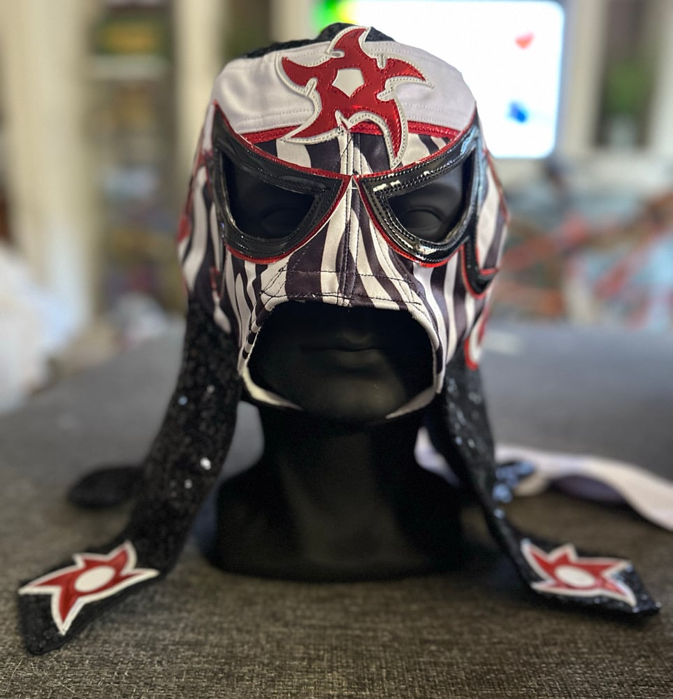 Image of Penta Original Luchador - PRO Mask