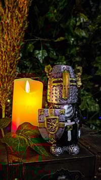 Image 3 of 👑The Armored Kingdom Warmonger Knight Collectible