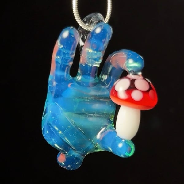 Image of Black Friday Sale Aqua Mania Mushroom pincher