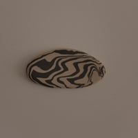 Image 4 of Wall Pebble (4 directions)