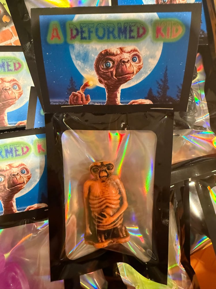 Image of A Deformed Kid 
