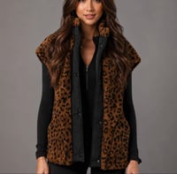 Image 1 of leopard vest - SEPT