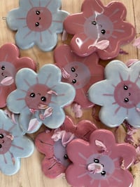 Image 2 of Blossom flower dust pink 