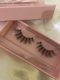 Image 1 of Finesse style lash