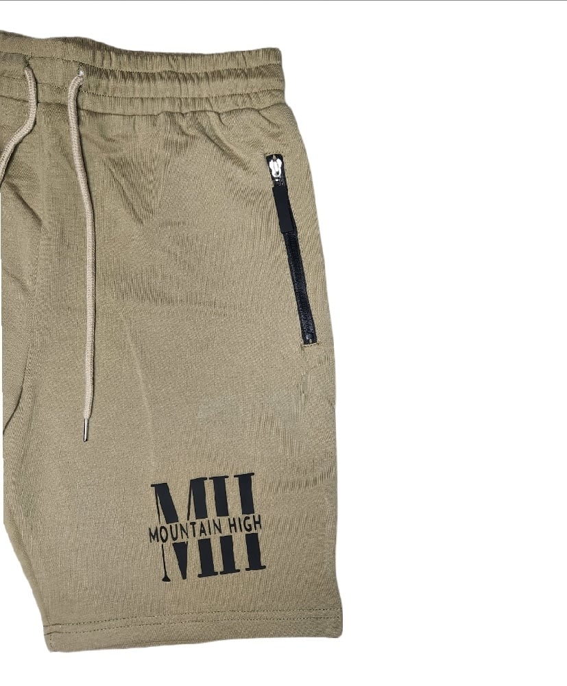 Image of MH SHORTS (beige)
