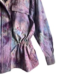 Image 7 of *IRREGULAR* S Cotton Twill Utility Jacket in Muted Watercolor Ice Dye