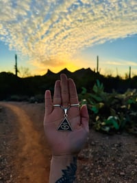 Image 2 of Eye of the desert 