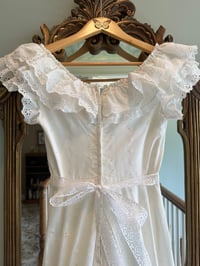 Image 9 of 1970s Eyelet Lace 