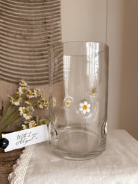 Glass Daisy Vase