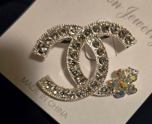 Image of Silver Flower Brooch