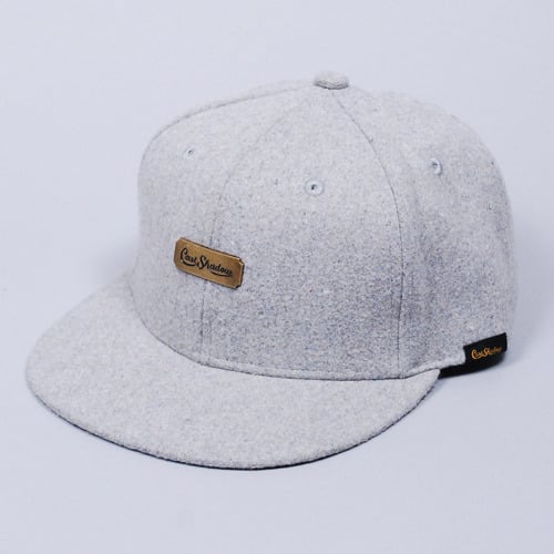 buckle back cap