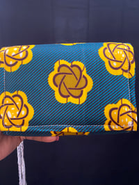 Image 4 of More Small Clutches