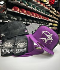 Image 1 of New Era 59Fifty Purple-Black Oval Star Trucker Dome 