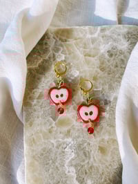 Image 3 of Teachers Apple