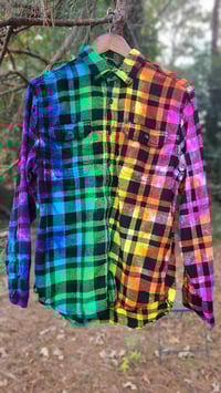 Image 5 of Buffalo Rainbow Flannel