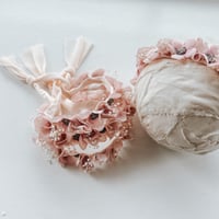 Image 3 of Pink Daisy Ruffle Halo