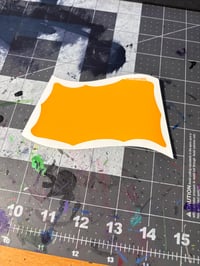 Image 1 of WAVEY YELLOW FULL SIZE (50 CT)