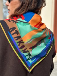 Image 4 of Pañuelo "Monstruo"