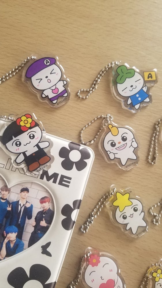 Image of In stock | TEEZ-MON keyring fanmade