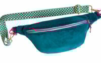 Image 1 of Vintage Velvet Crossbody Fannypack 01