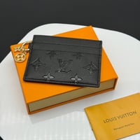Image 11 of Lou small wallets (click to browse)