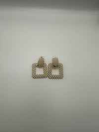 Mini Square pearl stud 