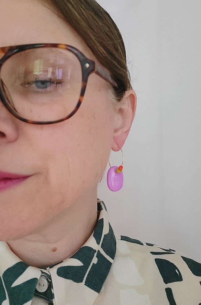 Image of Boucle d'oreilles oval lilas