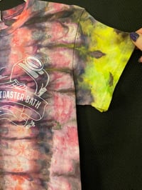 Image 3 of SMALL Live Laugh Toaster Bath Tie Dye Shirt