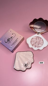 Image 3 of glam by Aariah highlighters 