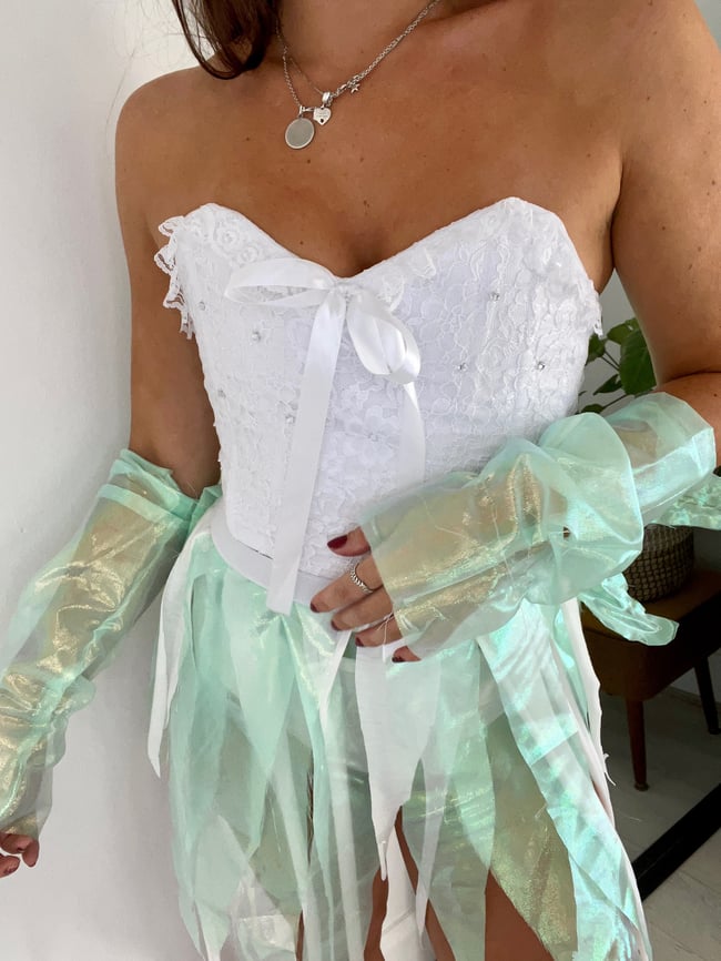 Fairy costume without wings 