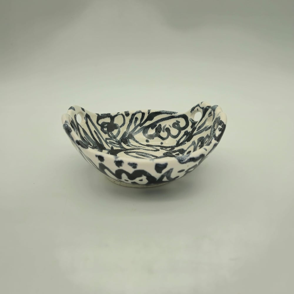 Image of FLOWERS FORAGE BOWL - SMALL