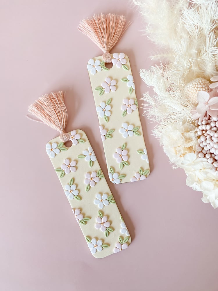 Image of Pastel Florals Bookmark