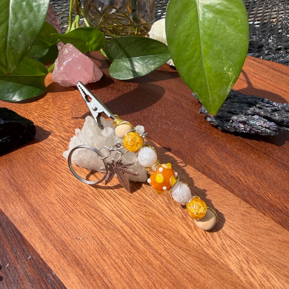 Image of hazy sunrise clip keychain